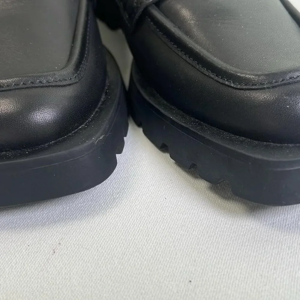 Woman's SZ 10 Chunky‎ Black Loafers by Dolce Vita Academia Witchy Preppy Cosplay